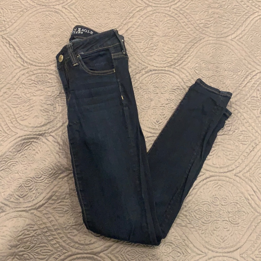 American Eagle Outfitters dark wash jeans